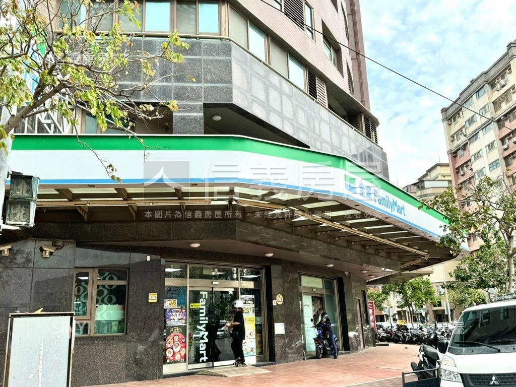 聯悦馨兩房兩衛露臺戶房屋室內格局與周邊環境