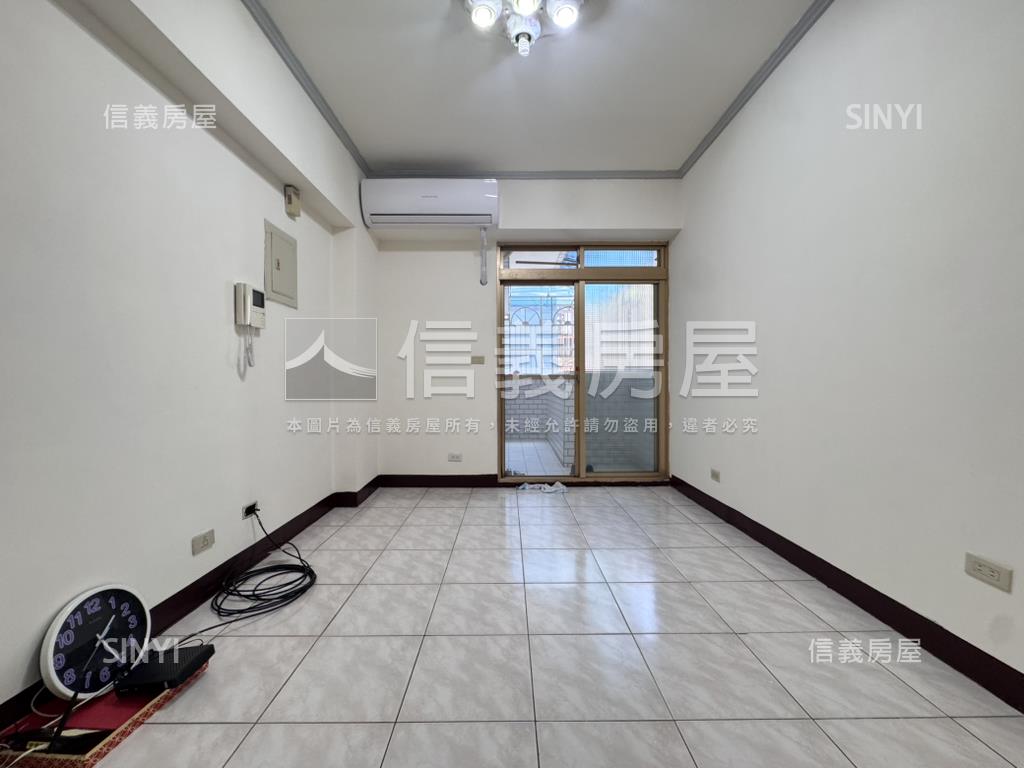 五華街電梯美三房房屋室內格局與周邊環境