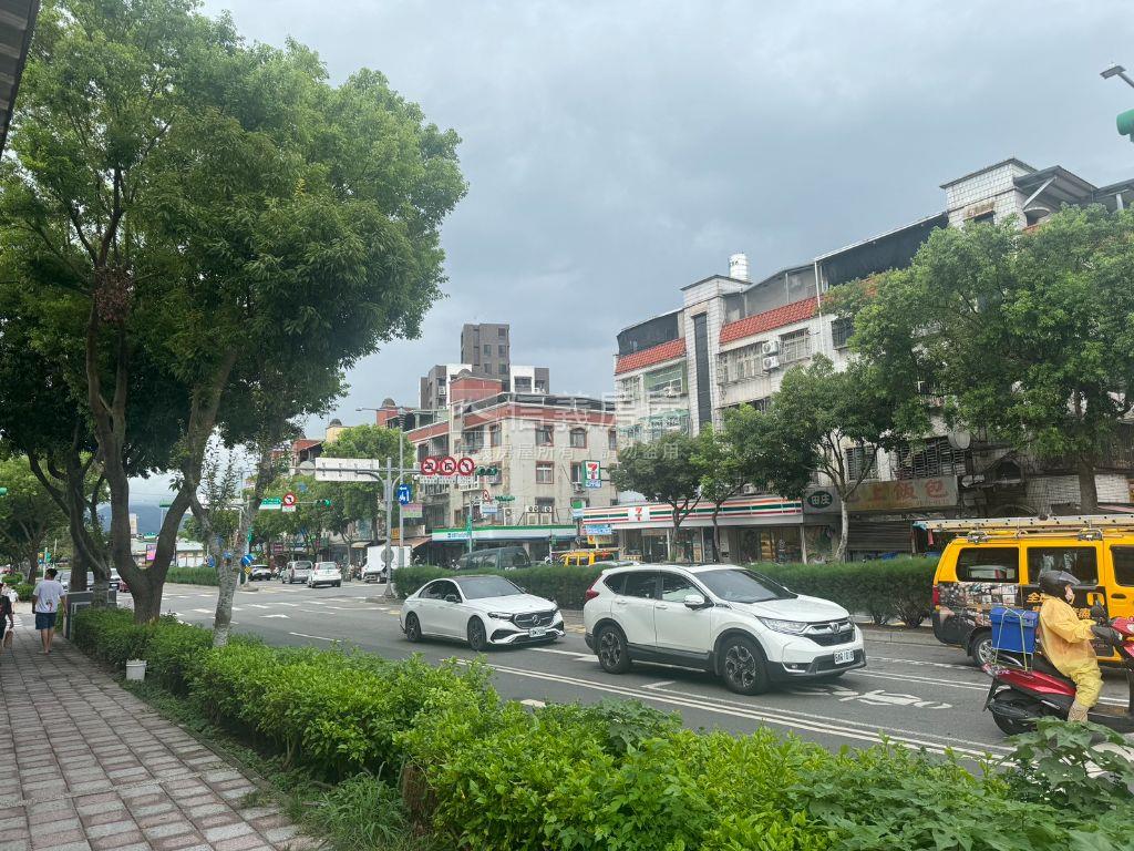 林口收租透天店面房屋室內格局與周邊環境