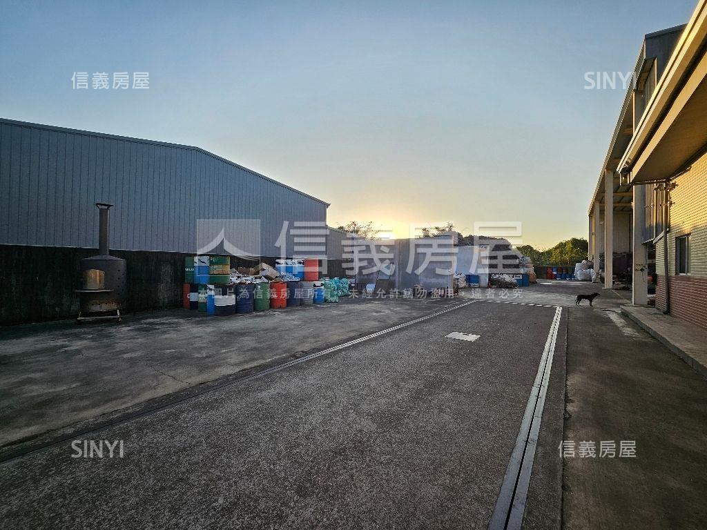 近７４合法資源回收場房屋室內格局與周邊環境