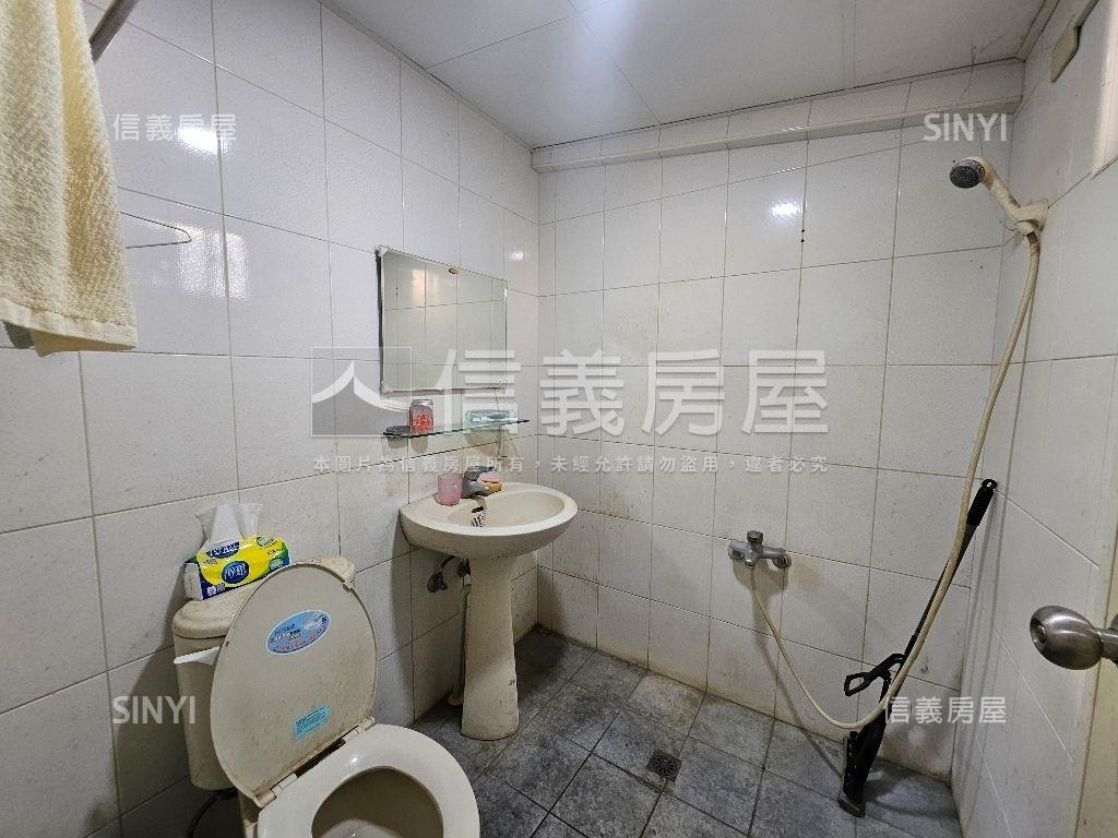 近７４合法資源回收場房屋室內格局與周邊環境