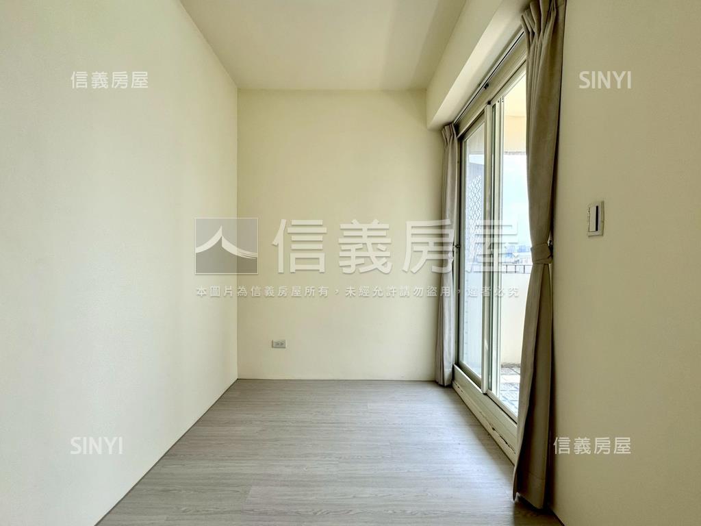 國泰街四房大陽台平車美廈房屋室內格局與周邊環境