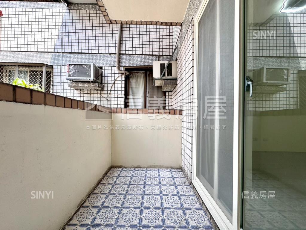 國泰街四房大陽台平車美廈房屋室內格局與周邊環境