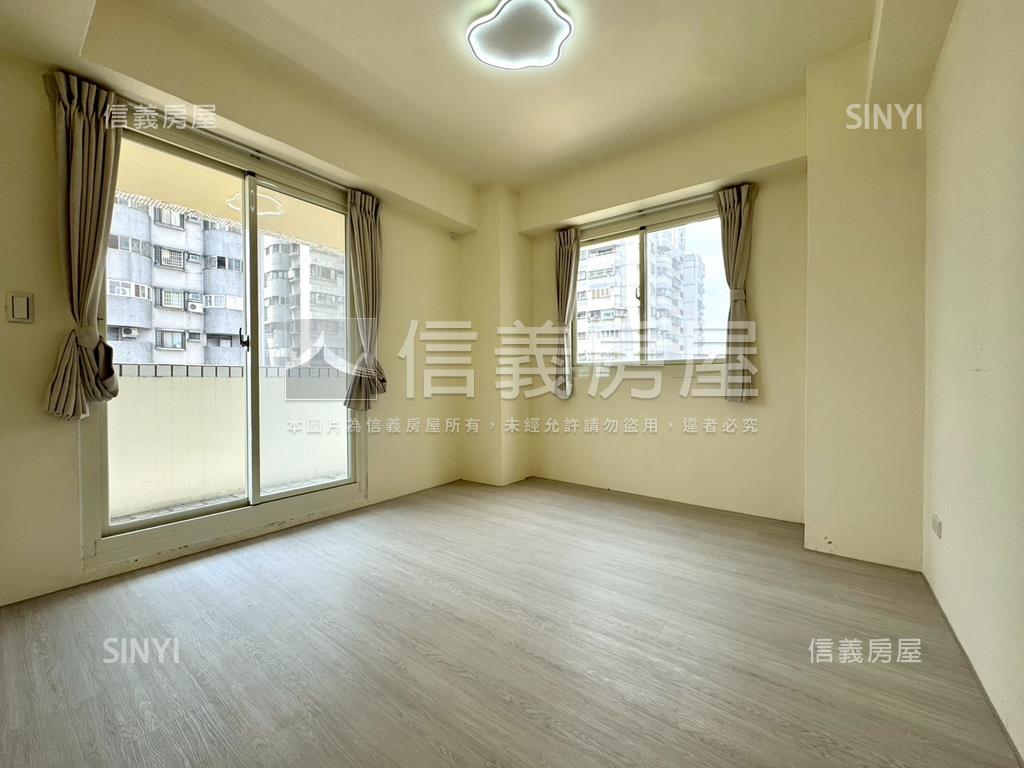 國泰街四房大陽台平車美廈房屋室內格局與周邊環境