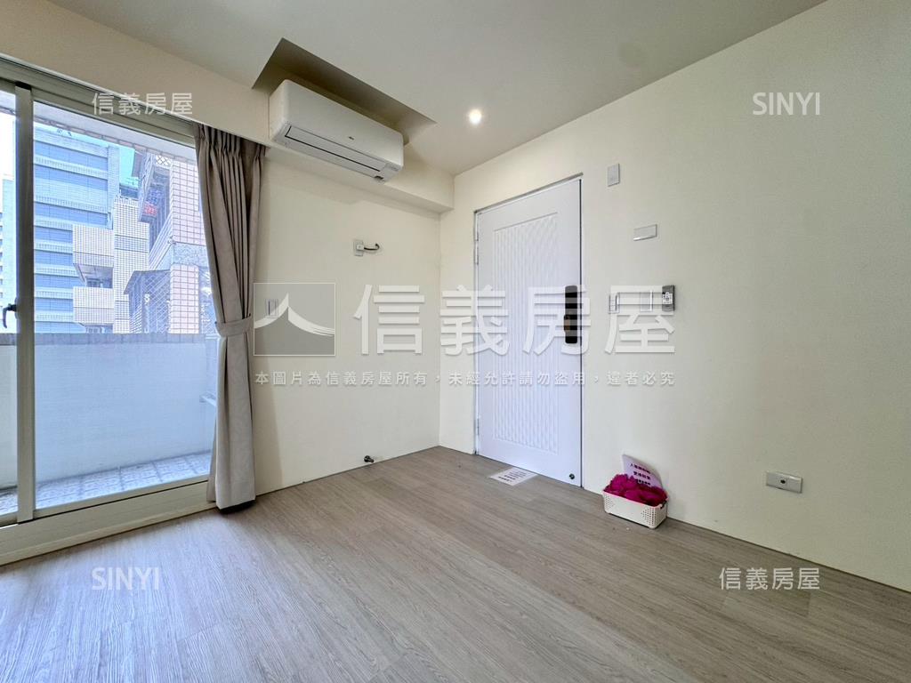 國泰街四房大陽台平車美廈房屋室內格局與周邊環境