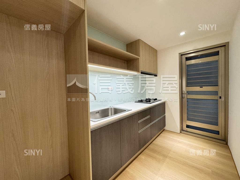 中教大旁裝潢美三房房屋室內格局與周邊環境