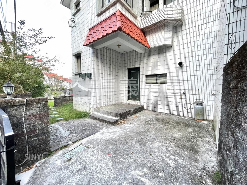 潭之鄉邊間透天美墅房屋室內格局與周邊環境