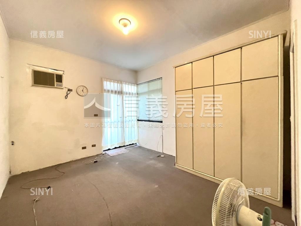 潭之鄉邊間透天美墅房屋室內格局與周邊環境