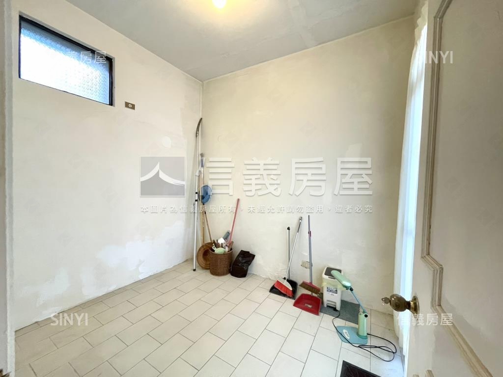 潭之鄉邊間透天美墅房屋室內格局與周邊環境