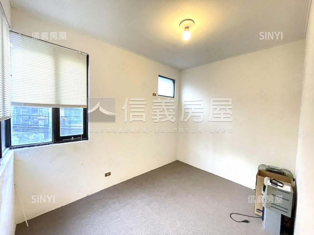 潭之鄉邊間透天美墅房屋室內格局與周邊環境