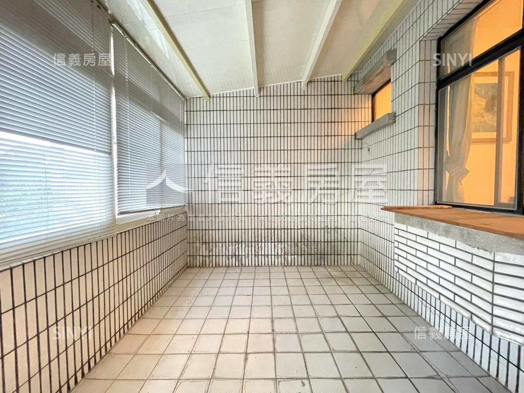 潭之鄉邊間透天美墅房屋室內格局與周邊環境