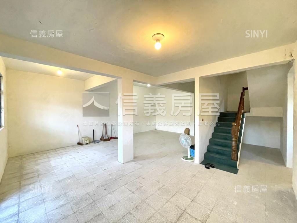 潭之鄉邊間透天美墅房屋室內格局與周邊環境