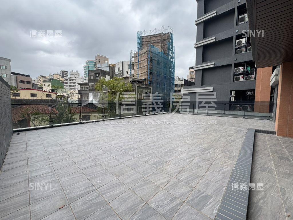 桃園車站★邊間露臺美宅房屋室內格局與周邊環境