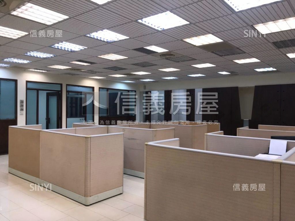 智慧經典高樓純辦房屋室內格局與周邊環境