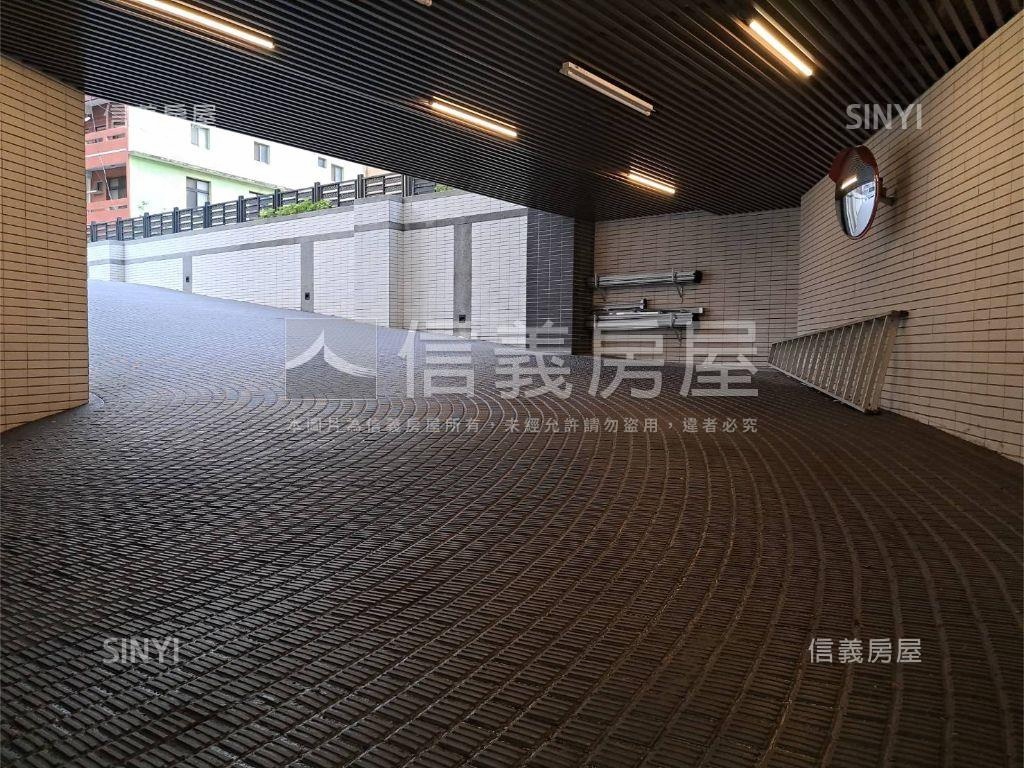 烏日全新如意三房雙平車房屋室內格局與周邊環境