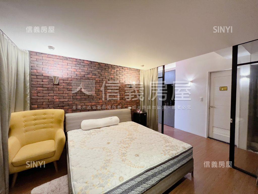 長虹Ａ。美妝２＋１帶車位房屋室內格局與周邊環境