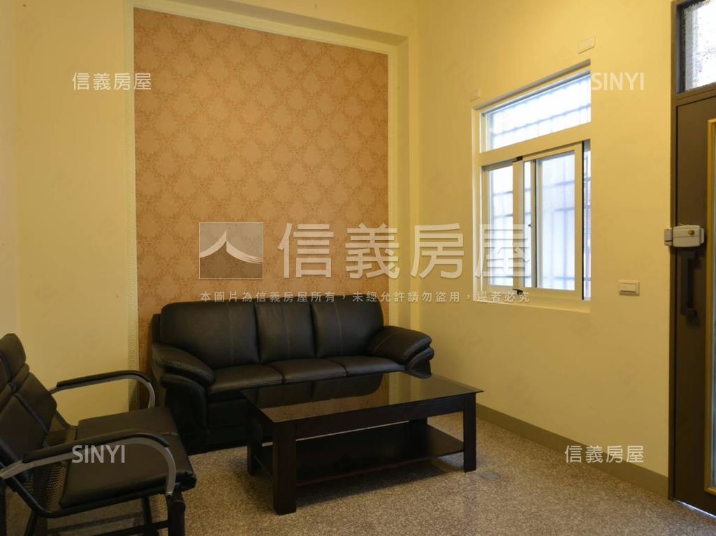 高醫整棟電梯金雞母房屋室內格局與周邊環境