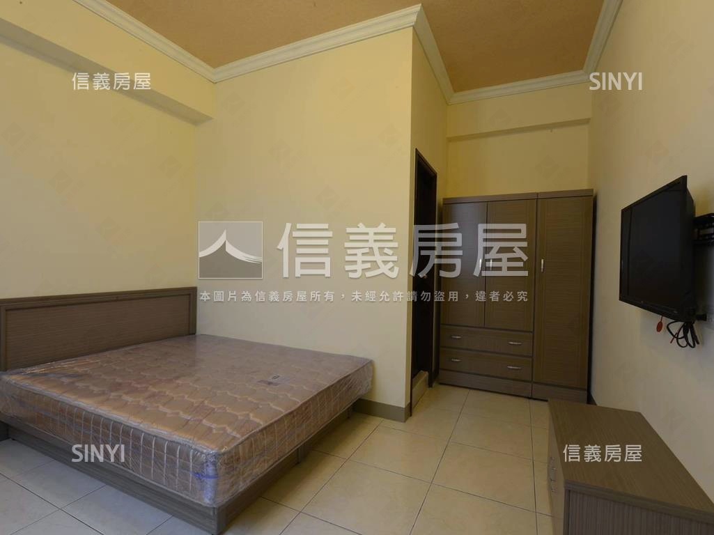 高醫整棟電梯金雞母房屋室內格局與周邊環境