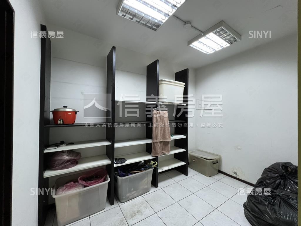 中山國中捷運管理麗廈房屋室內格局與周邊環境