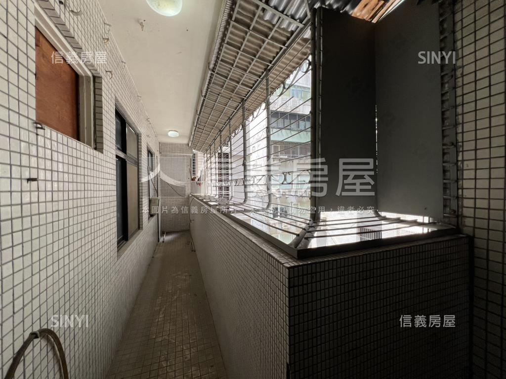 中山國中捷運管理麗廈房屋室內格局與周邊環境