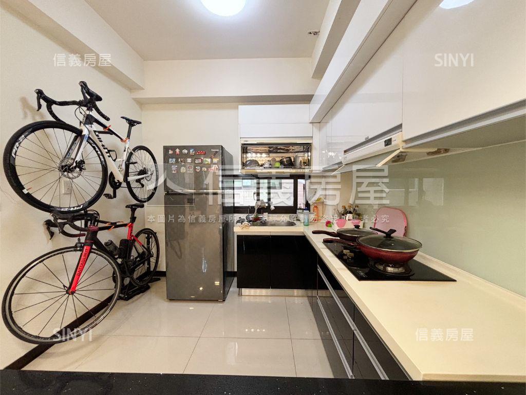 夯！近中國醫臨路黃金店住房屋室內格局與周邊環境