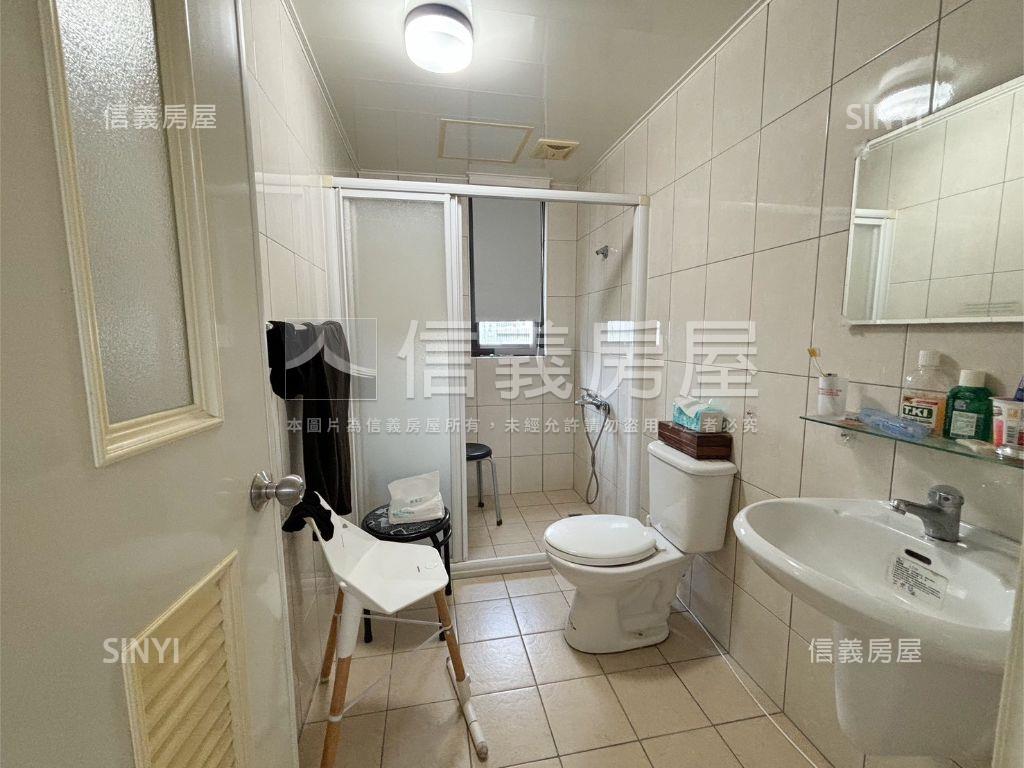 夯！近中國醫臨路黃金店住房屋室內格局與周邊環境