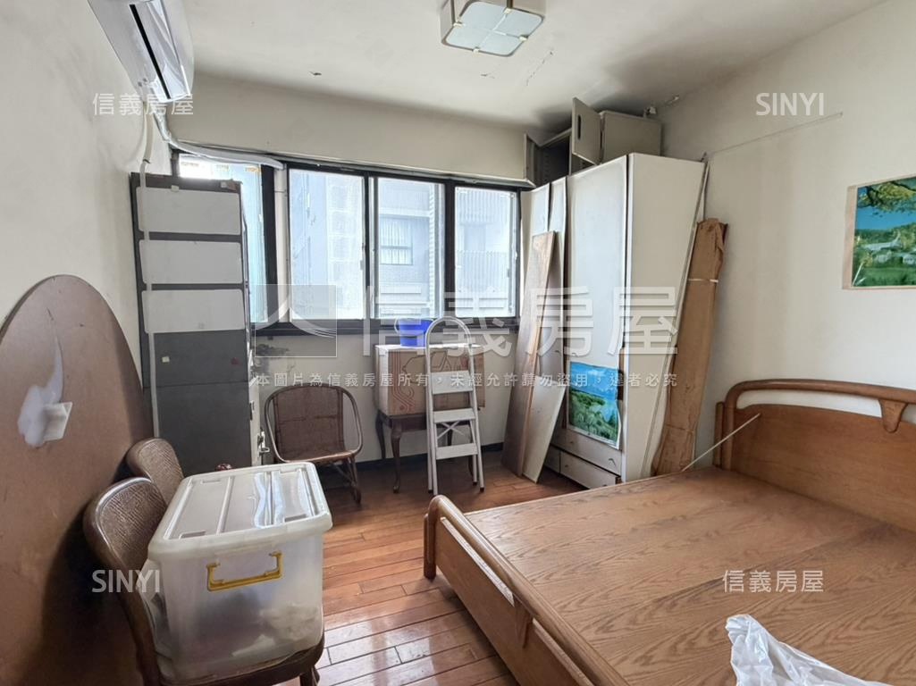 貴陽華廈大空間房屋室內格局與周邊環境