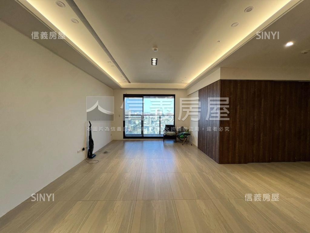 雙橡園１８１２帝王視野戶房屋室內格局與周邊環境