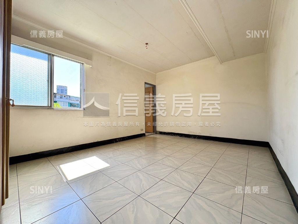 中山邊間採光３樓房屋室內格局與周邊環境