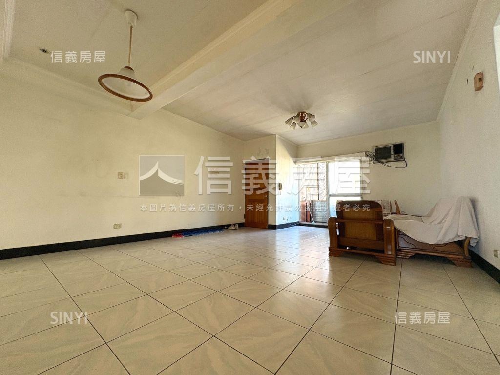 中山邊間採光３樓房屋室內格局與周邊環境