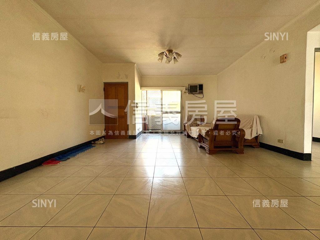 中山邊間採光３樓房屋室內格局與周邊環境