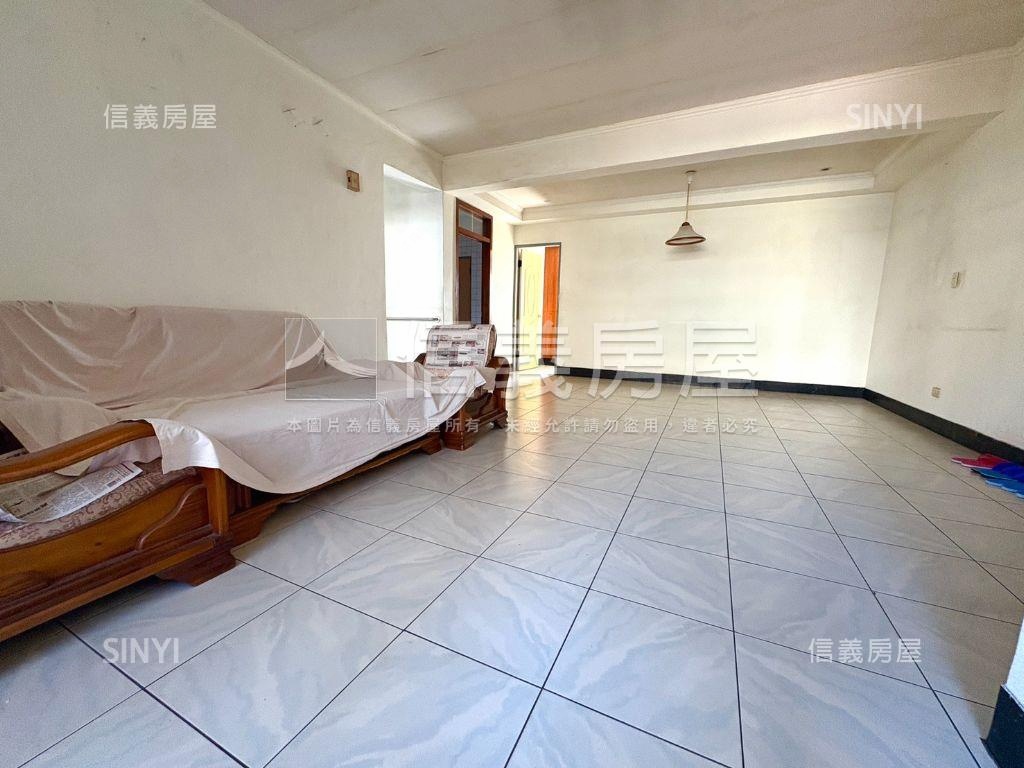 中山邊間採光３樓房屋室內格局與周邊環境