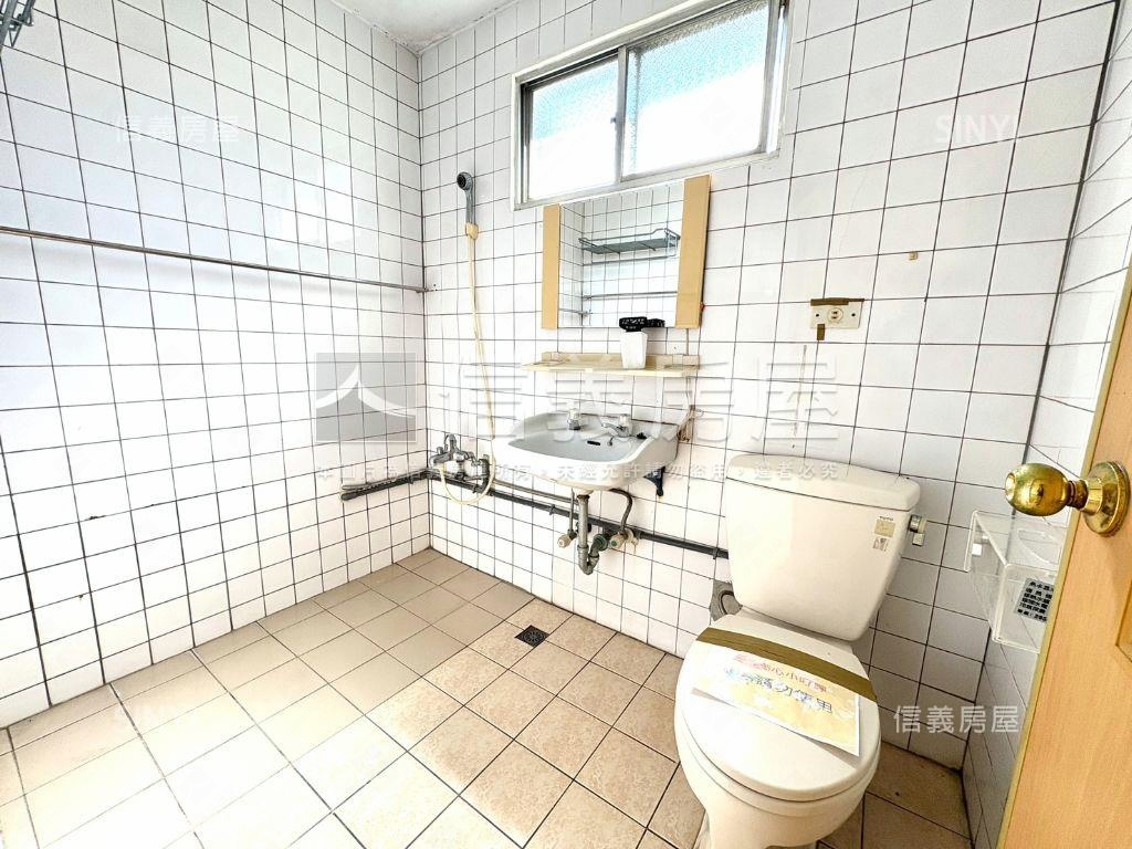 中山邊間採光３樓房屋室內格局與周邊環境