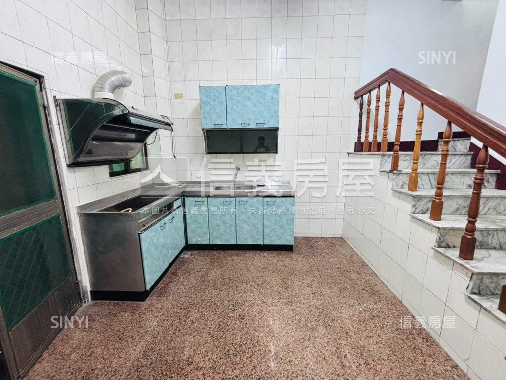 文化中心好成家美透天房屋室內格局與周邊環境