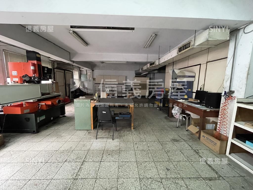 汐止整棟貨梯廠房房屋室內格局與周邊環境