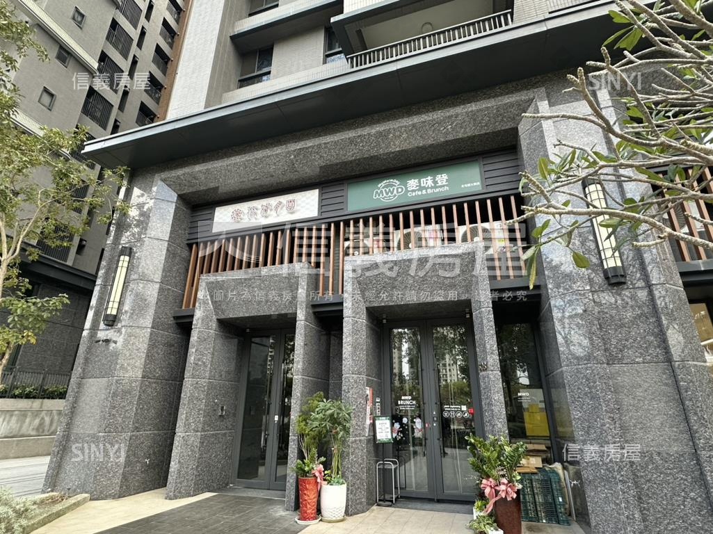 總太聚作雙平車邊間店面房屋室內格局與周邊環境