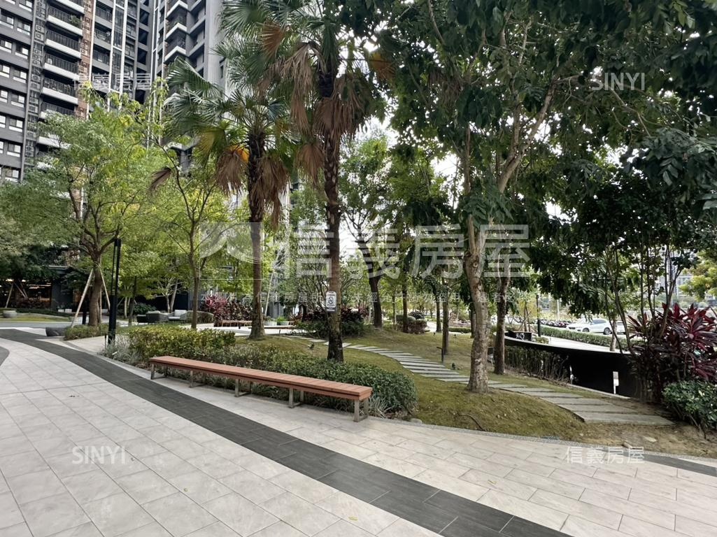 總太聚作雙平車邊間店面房屋室內格局與周邊環境