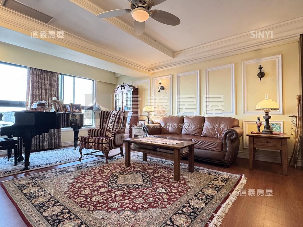 國艷公園首排景觀３房平車房屋室內格局與周邊環境