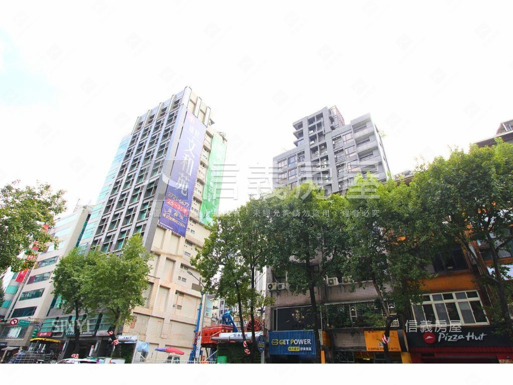 【昀集柏寓】２房坡平車位房屋室內格局與周邊環境