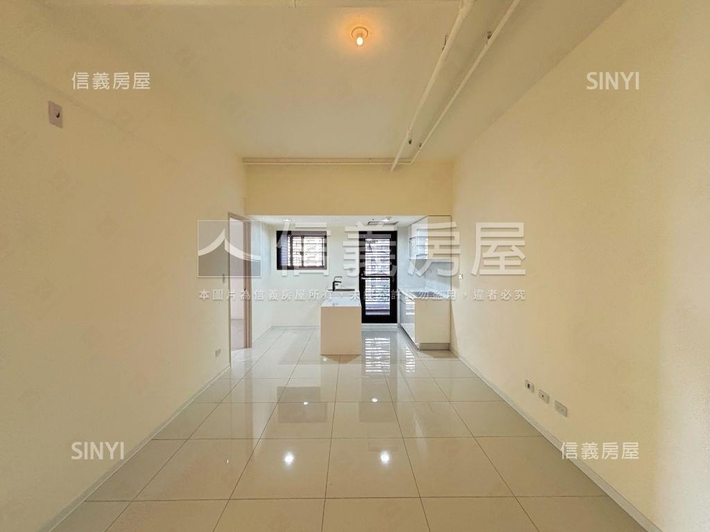 市政門牌高性價比三房平車房屋室內格局與周邊環境