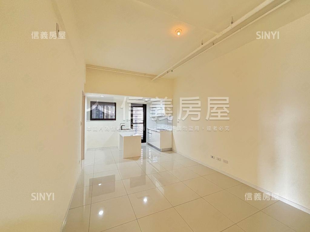 市政門牌高性價比三房平車房屋室內格局與周邊環境