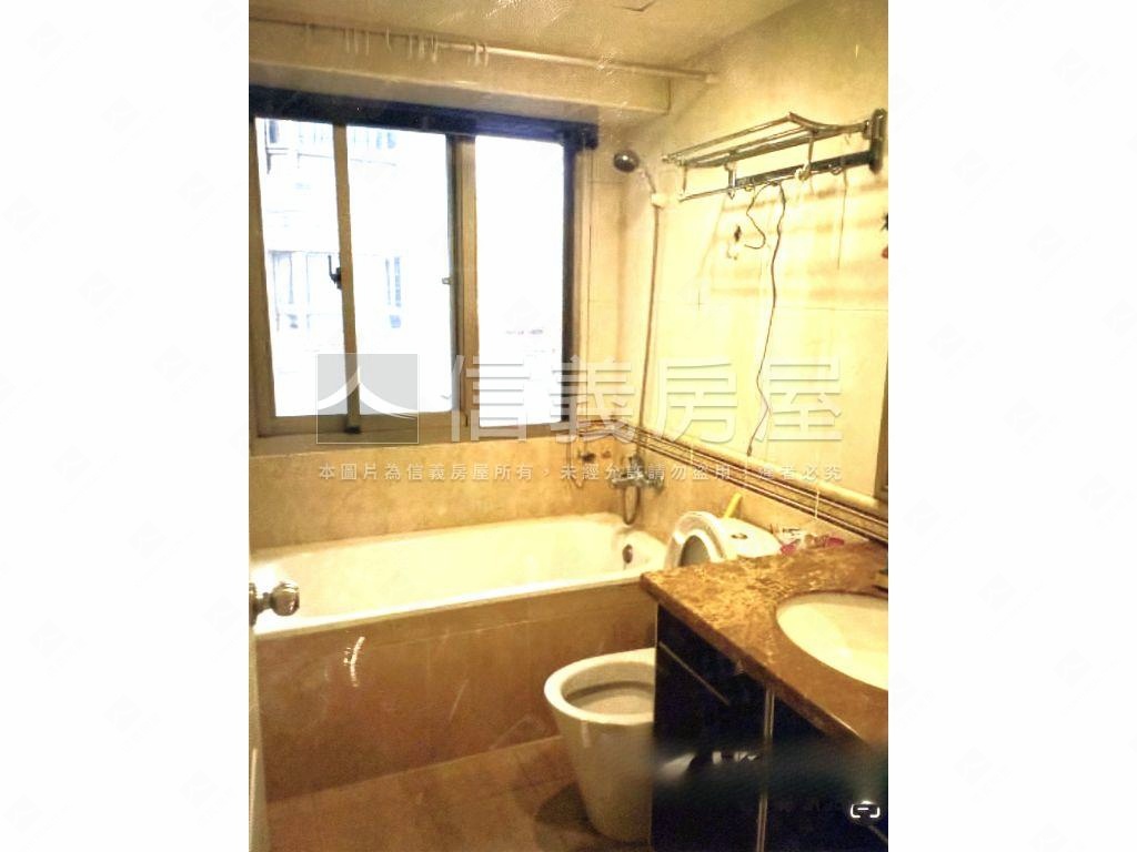 ＳＲＣ歐洲愛樂景觀高樓房屋室內格局與周邊環境