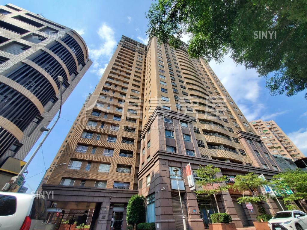 ＳＲＣ歐洲愛樂景觀高樓房屋室內格局與周邊環境