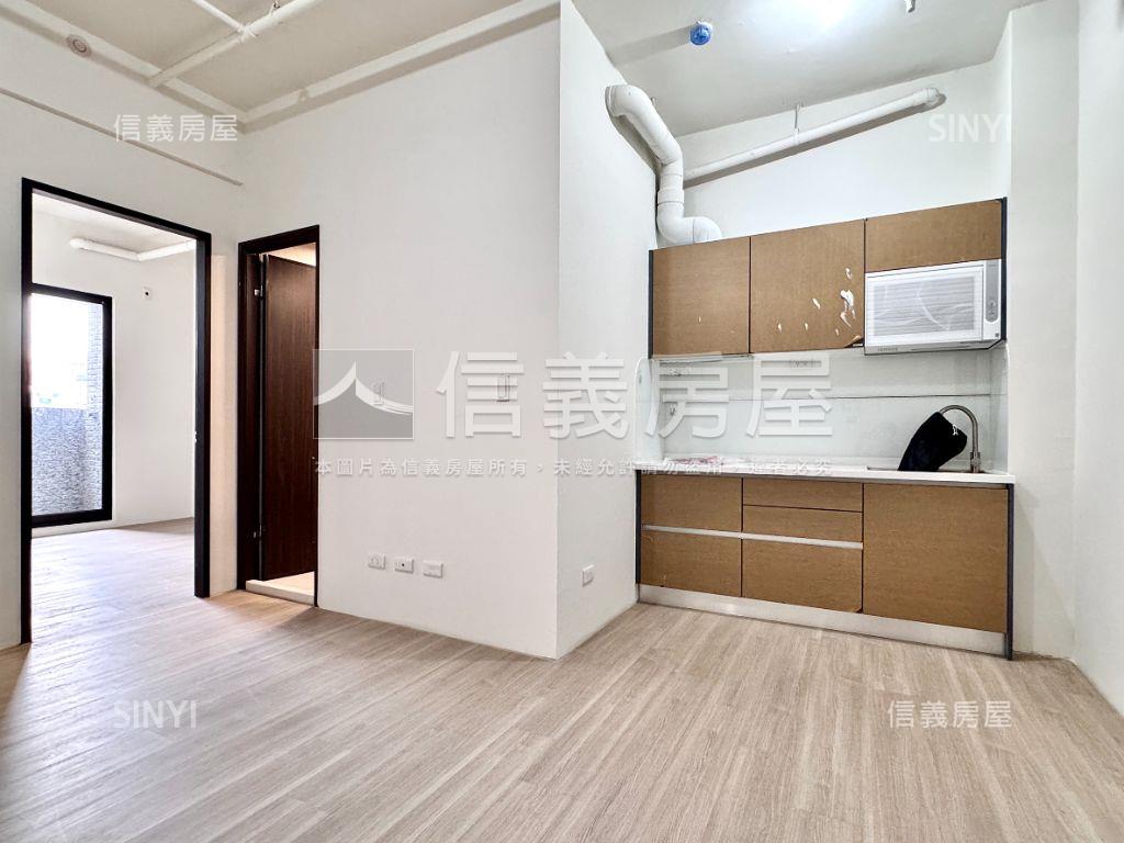 漢神巨蛋宏圃巨星景觀２房房屋室內格局與周邊環境