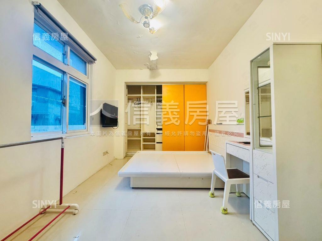 近捷運三面採光寓房屋室內格局與周邊環境