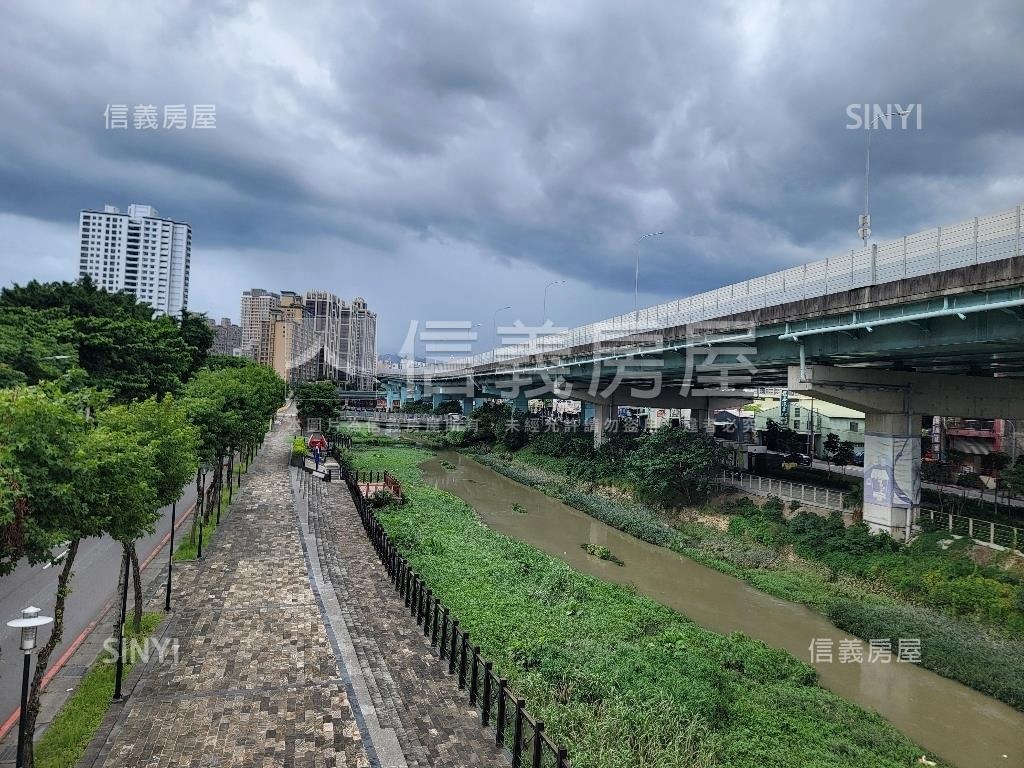 揚昇河畔高樓兩房附車位房屋室內格局與周邊環境