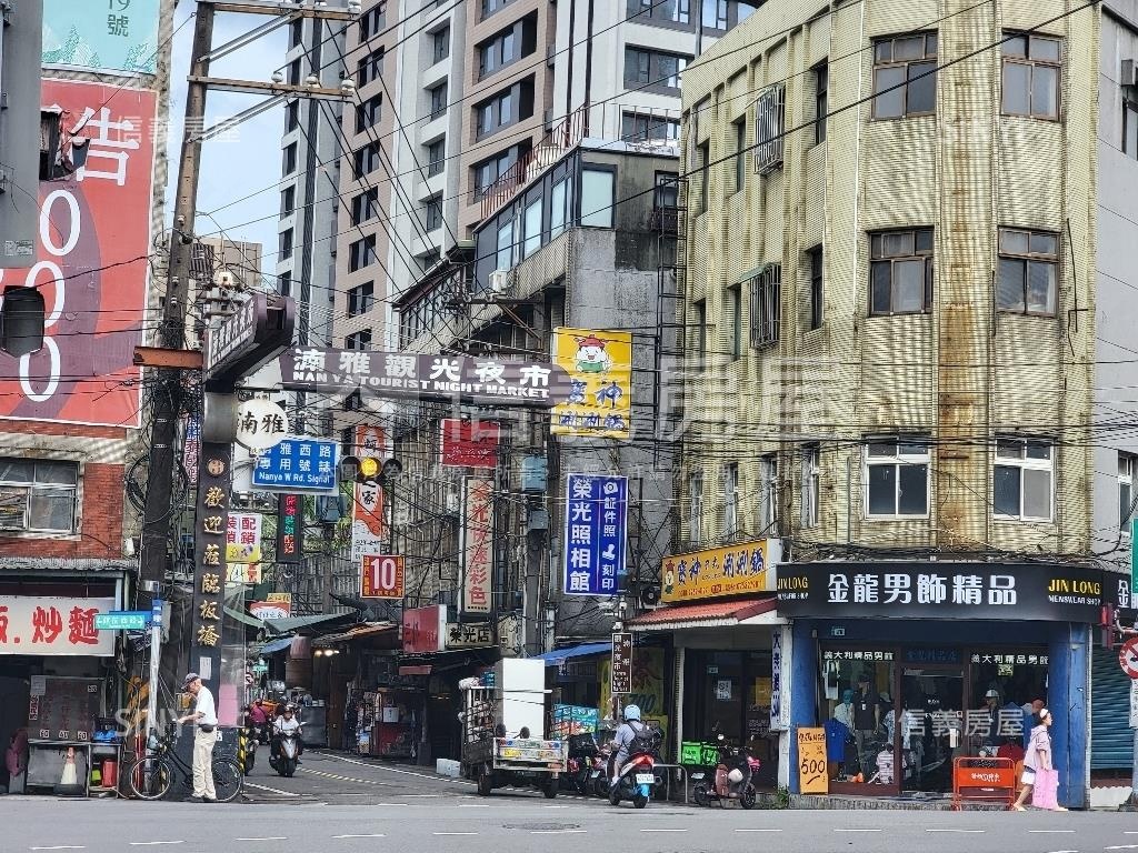 揚昇河畔高樓兩房附車位房屋室內格局與周邊環境