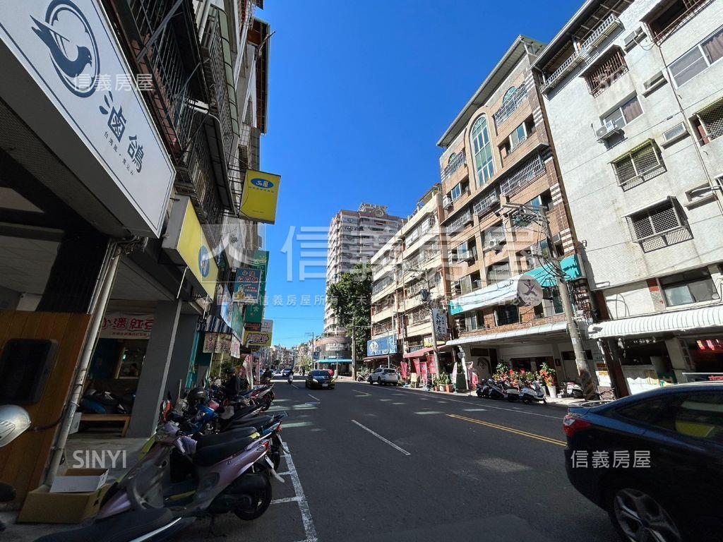 凹子底熱鬧面寬金店面房屋室內格局與周邊環境