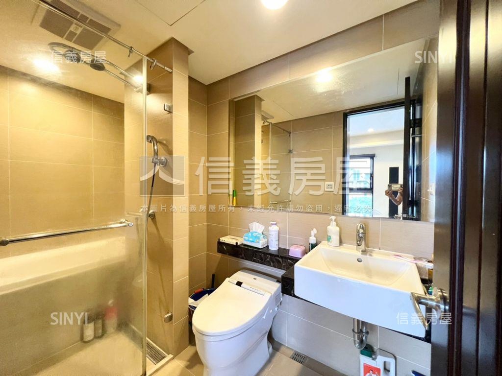 大安信義捷運高樓校園景觀房屋室內格局與周邊環境