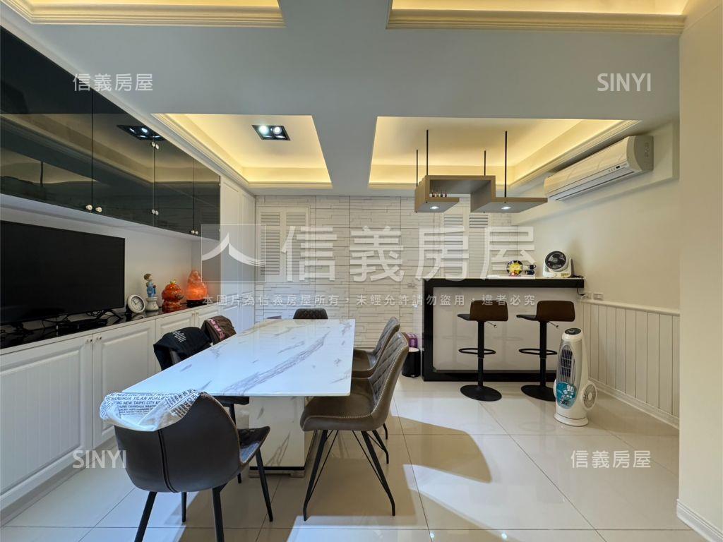 近車站有裝潢透天房屋室內格局與周邊環境